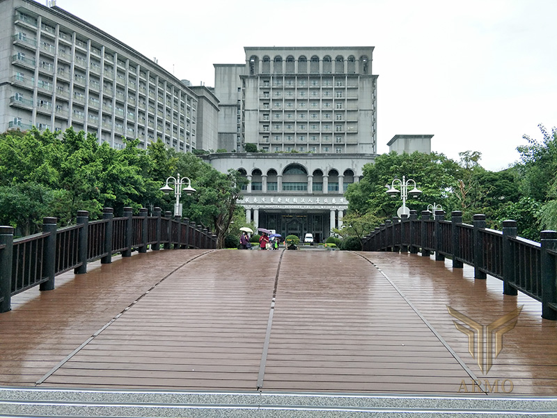 天橋防水步道